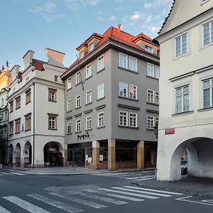 https://perla.praguehotelsweb.com